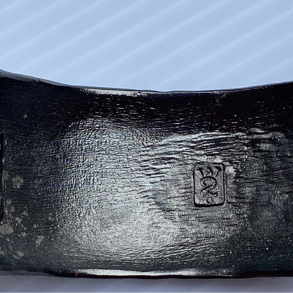 Tat2 Designs Hammered Bangle Bracelet - Picture 5 of 7